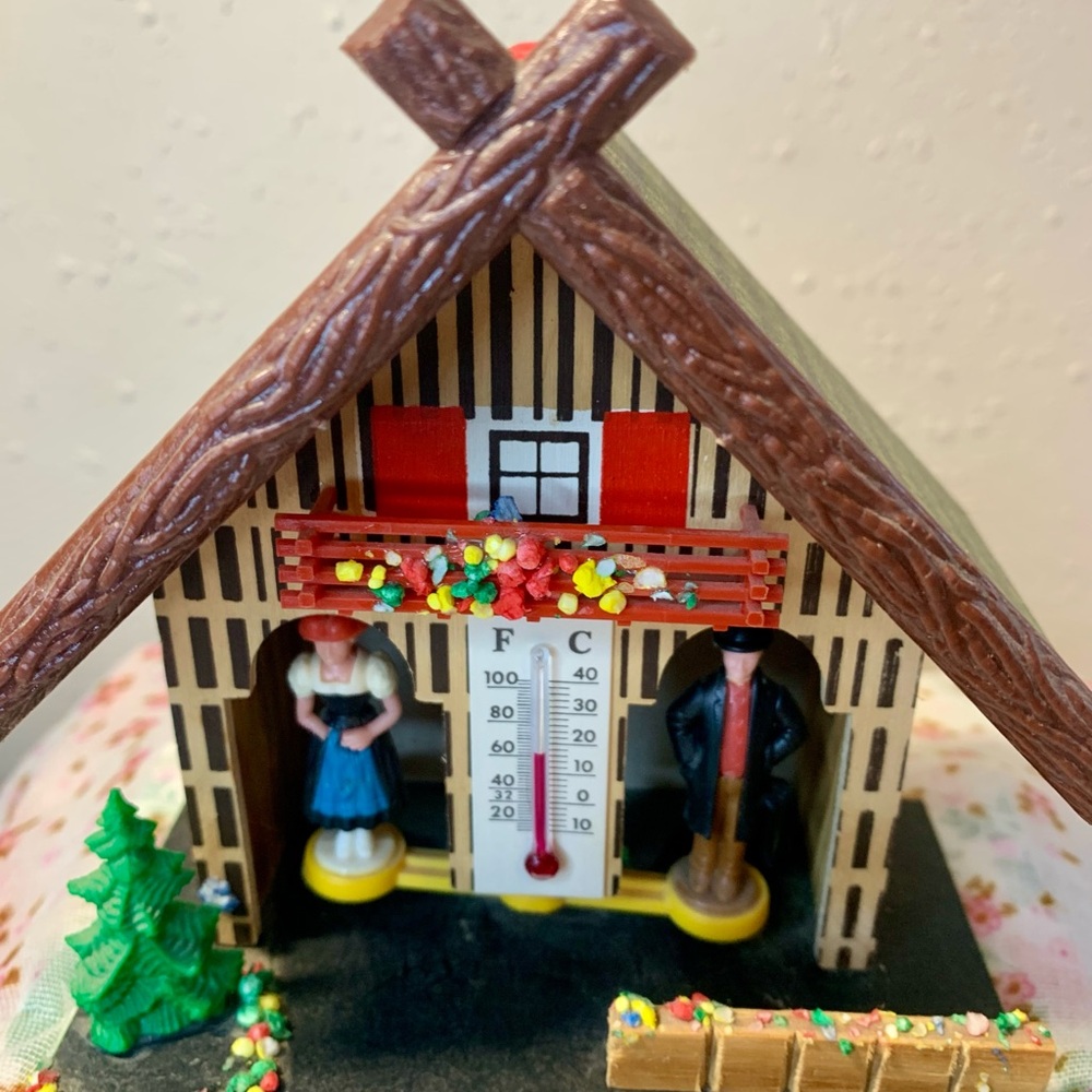 Vintage German Black Forest Weather House - Picture 2 of 8